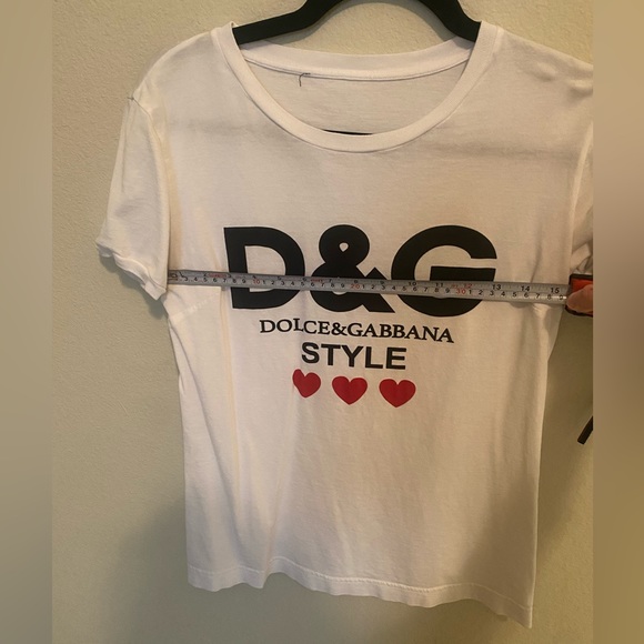Pre-loved AUTHENTIC! Dolce & Gabbana tshirt - Picture 4 of 4